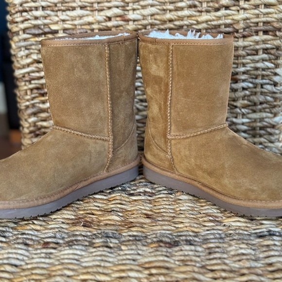 Koolaburra by Ugg Kids Short Boot - Picture 3 of 7